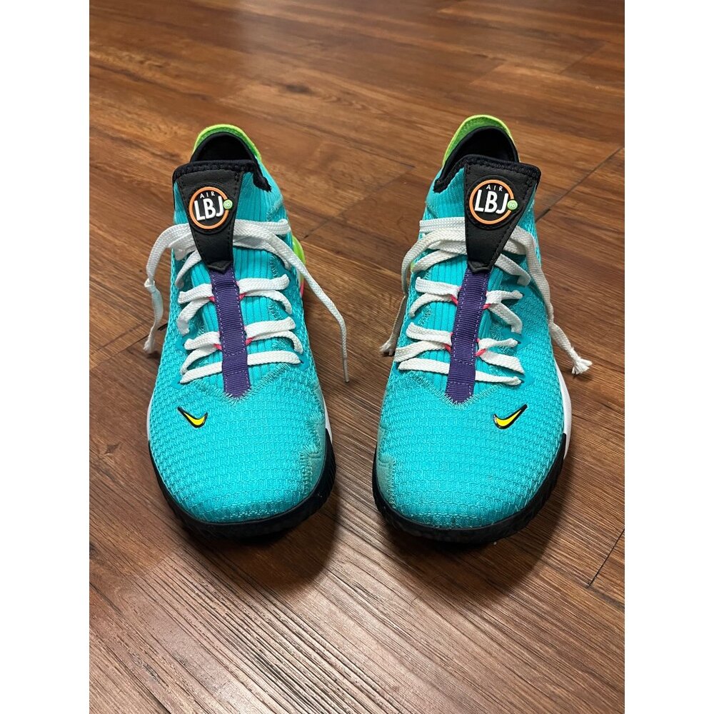 Nike LeBron 16 Low Air Max Trainer 2 - Size 10.5 - Picture 1 of 14